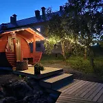 Torppa Järvenrannalla * Petaajarvi