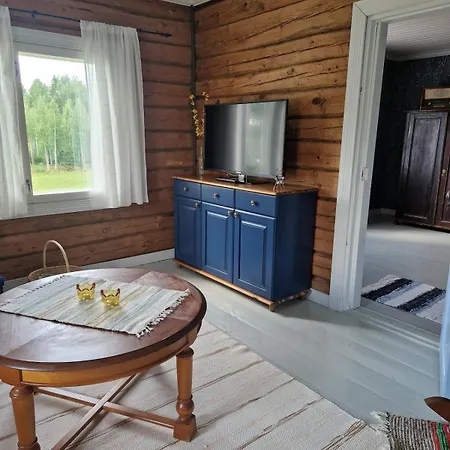Torppa Jaervenrannalla Feriehus