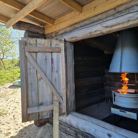 Torppa Jaervenrannalla Feriehus Petaajarvi