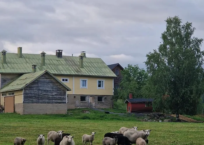 Torppa Jaervenrannalla Semesterbostad *