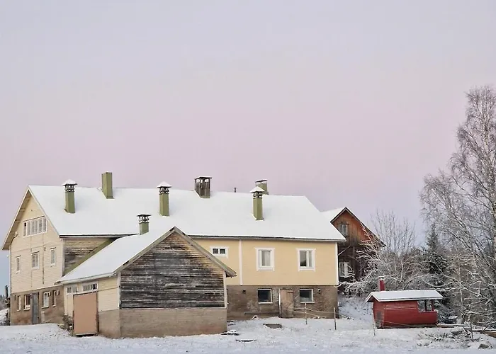 Torppa Jaervenrannalla