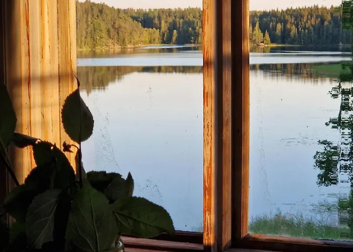 Torppa Jaervenrannalla Semesterbostad