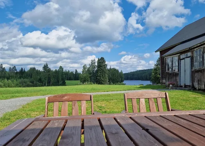 Semesterbostad Torppa Jaervenrannalla